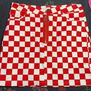 CHECKERBOARD SKIRT RED & WHITE